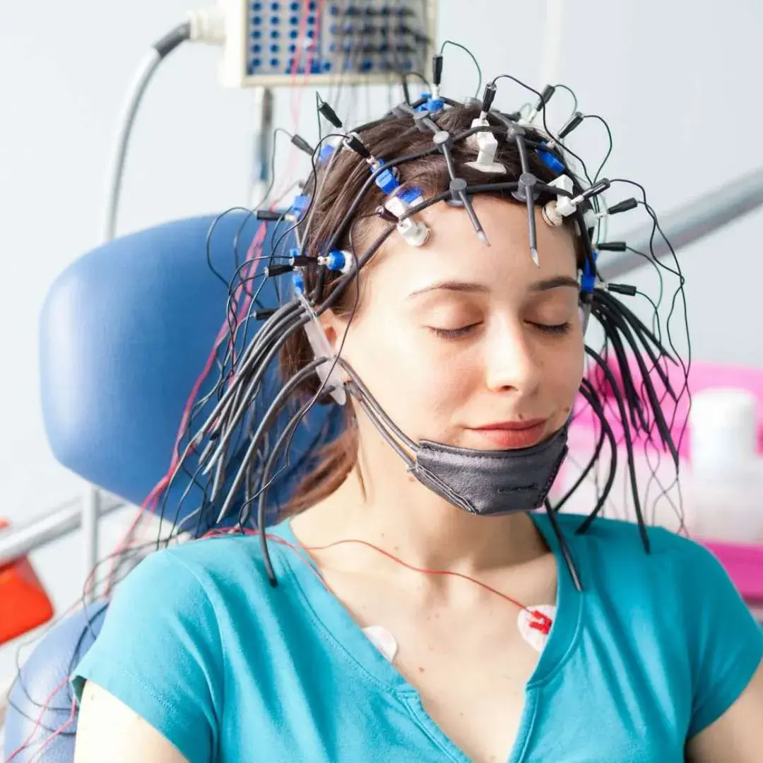 EEG brain activity test at Vivid Diagnostics Chandanagar Hyderabad